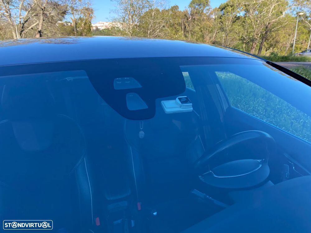 Volvo V40 1.6 D2 R-Design - 9