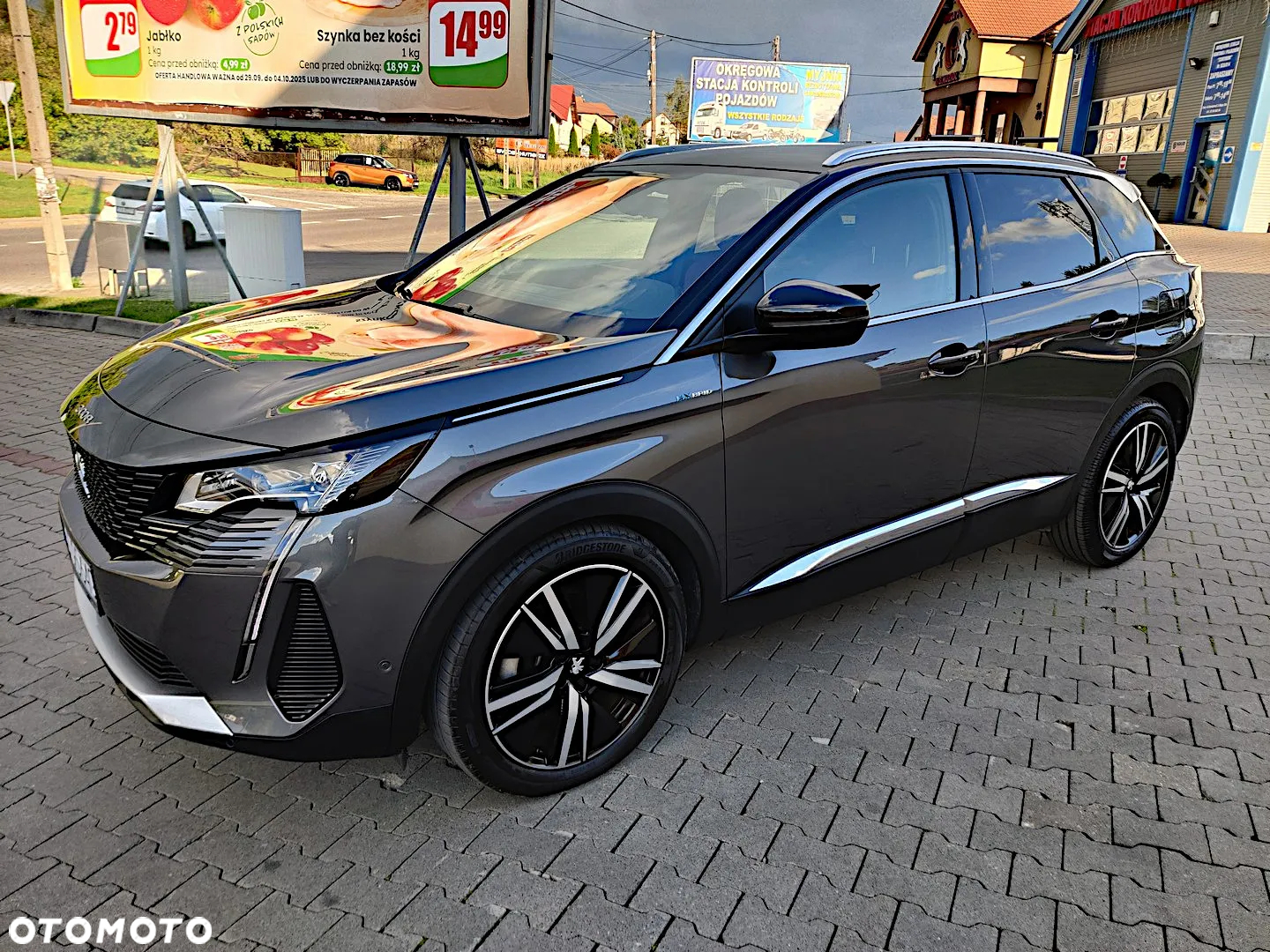 Peugeot 3008 Hybrid 225 e-EAT8 GT Pack - 8