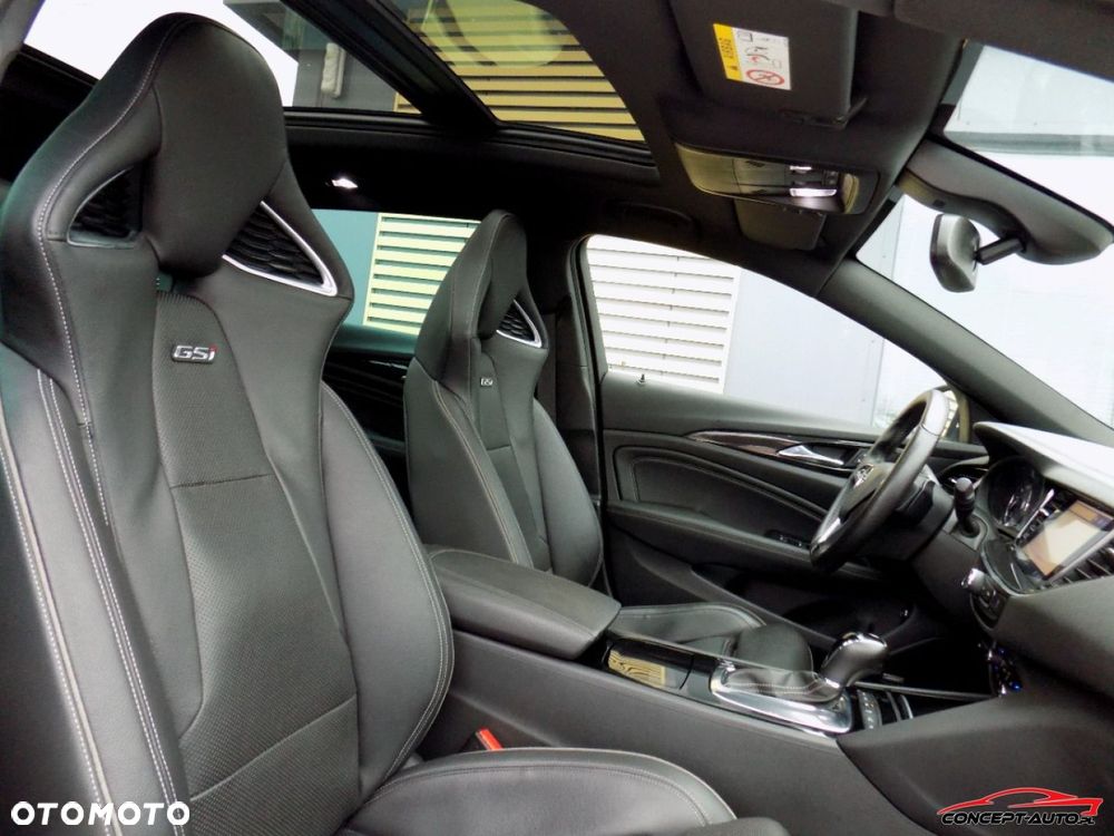 Opel Insignia - 23