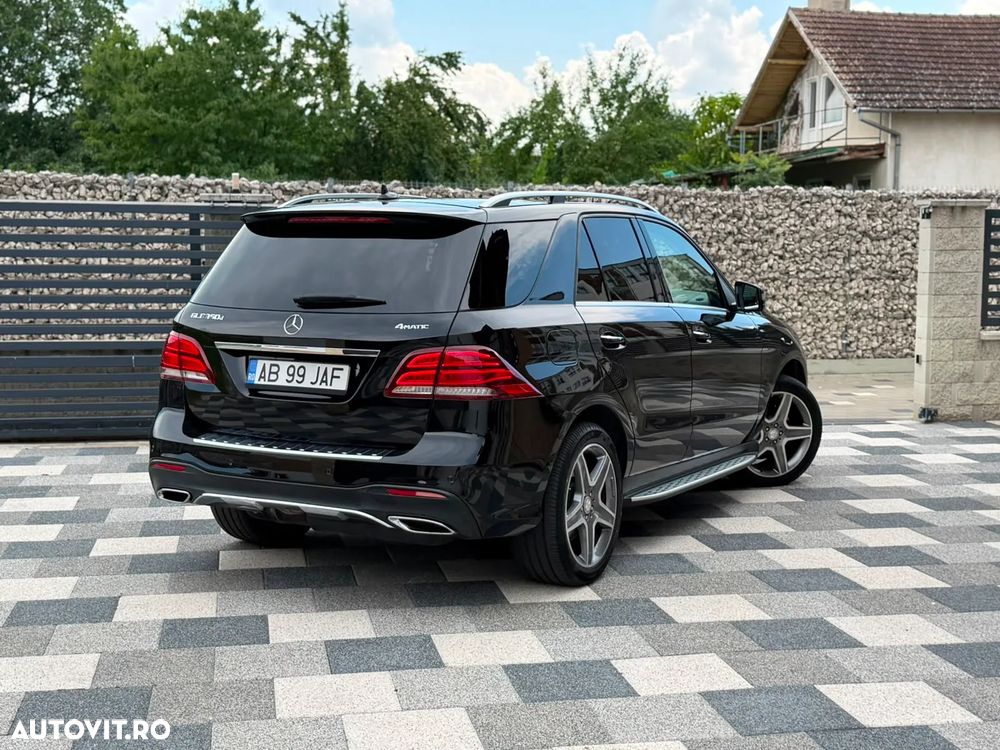 Mercedes-Benz GLE 350 d 4MATIC - 4