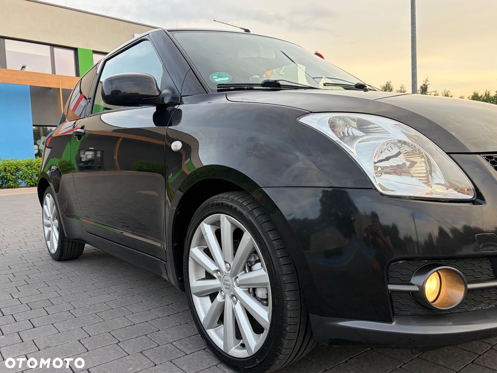 Suzuki Swift 1.6 Sport - 12