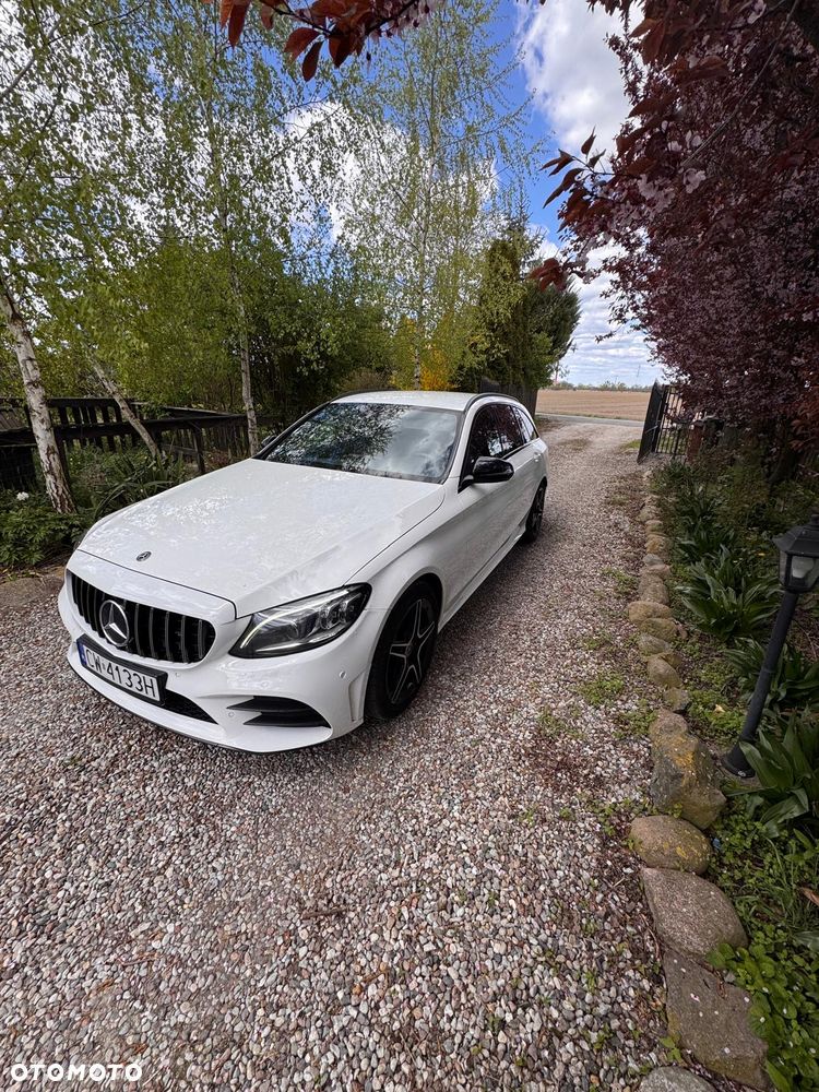 Mercedes-Benz Klasa C 300 d 4Matic 9G-TRONIC Night Edition - 1