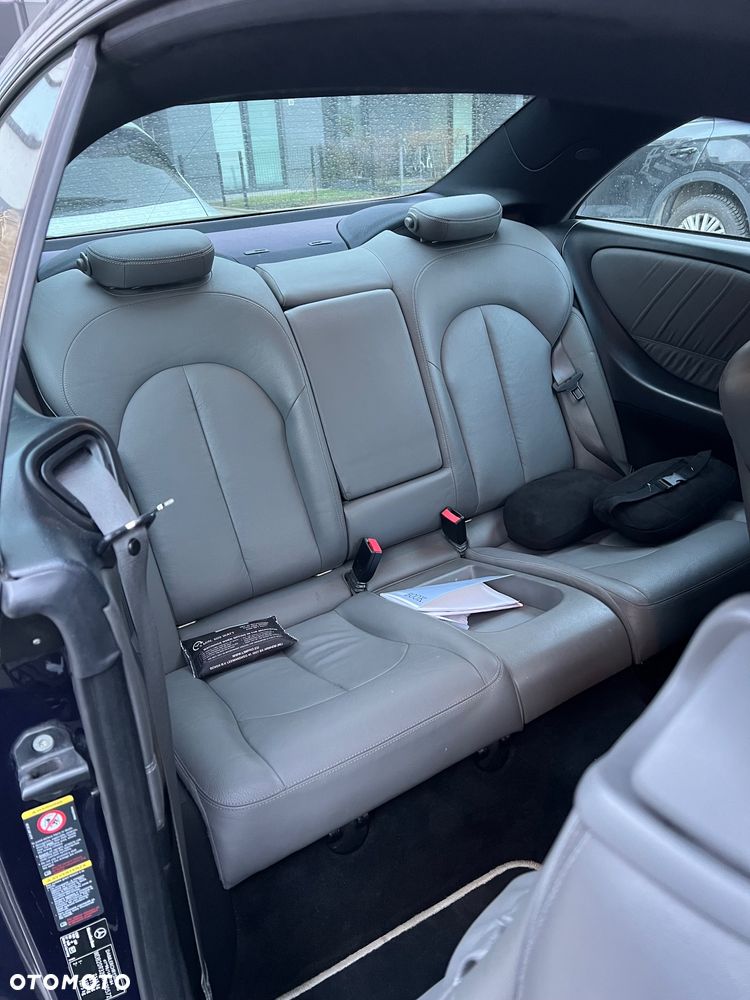 Mercedes-Benz CLK 320 CDI 7G-TRONIC Avantgarde Sport Edition - 14