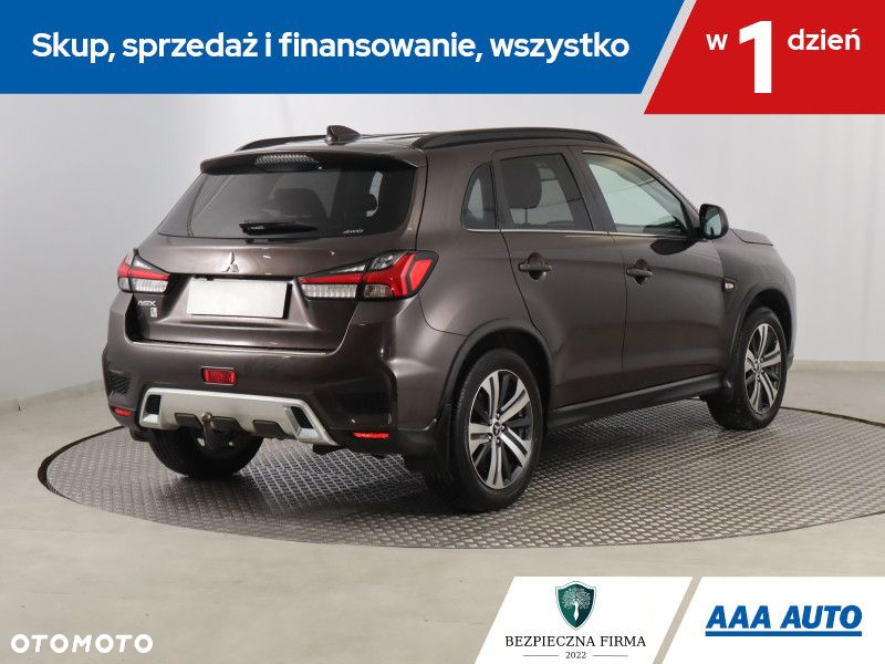 Mitsubishi ASX - 6