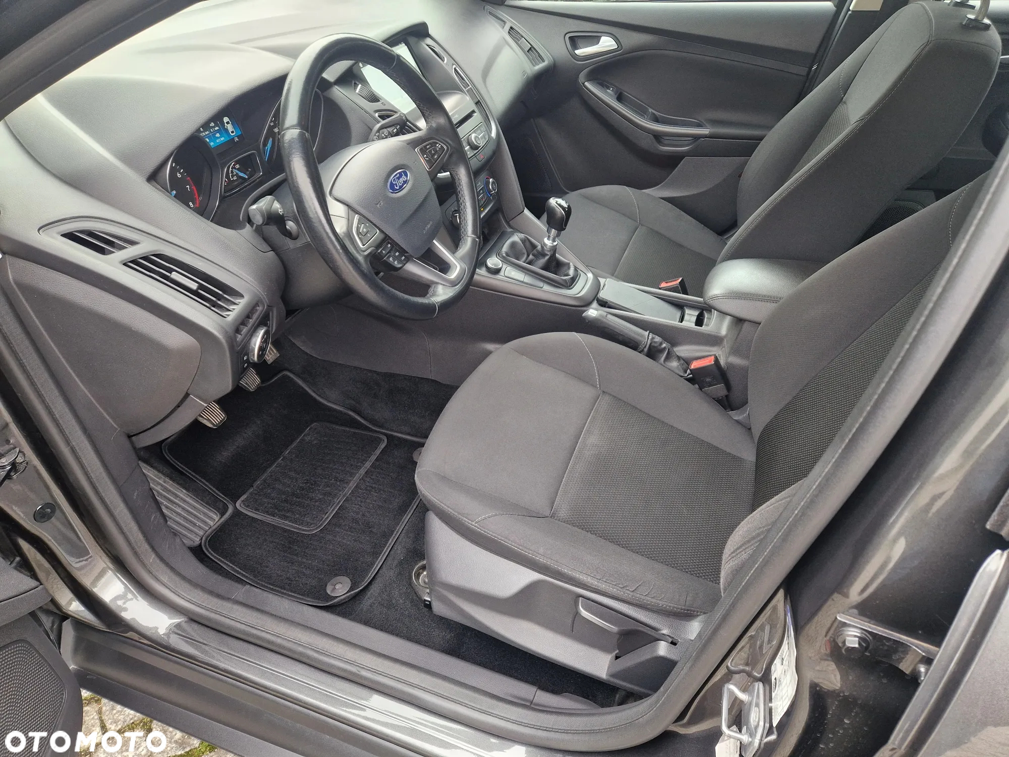 Ford Focus Turnier 1.0 EcoBoost Start-Stopp-System ACTIVE STYLE - 21