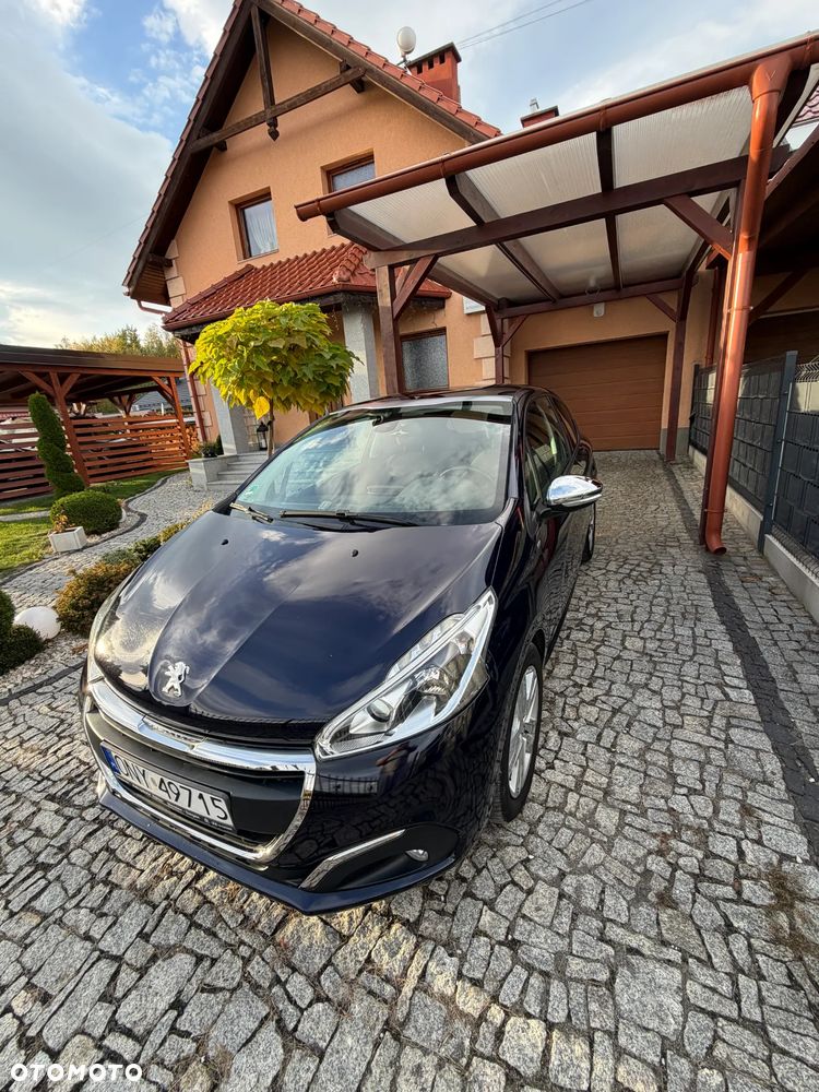 Peugeot 208 - 20