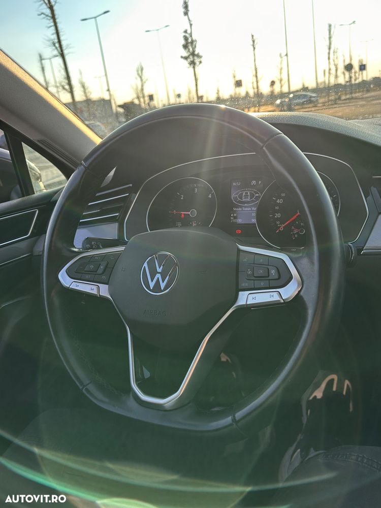 Volkswagen Passat 2.0 TDI SCR DSG - 18
