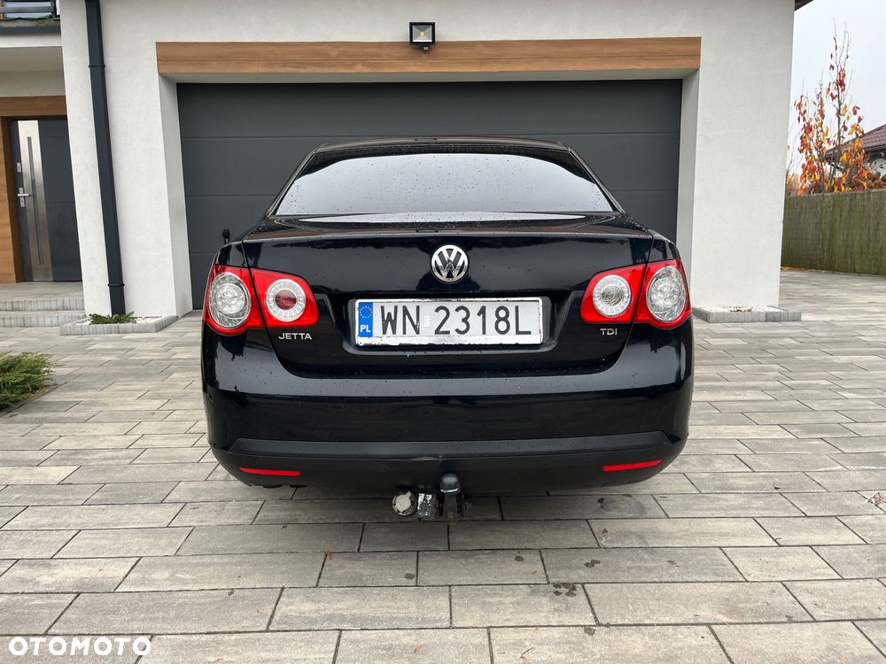 Volkswagen Jetta 1.9 TDI Comfortline - 16