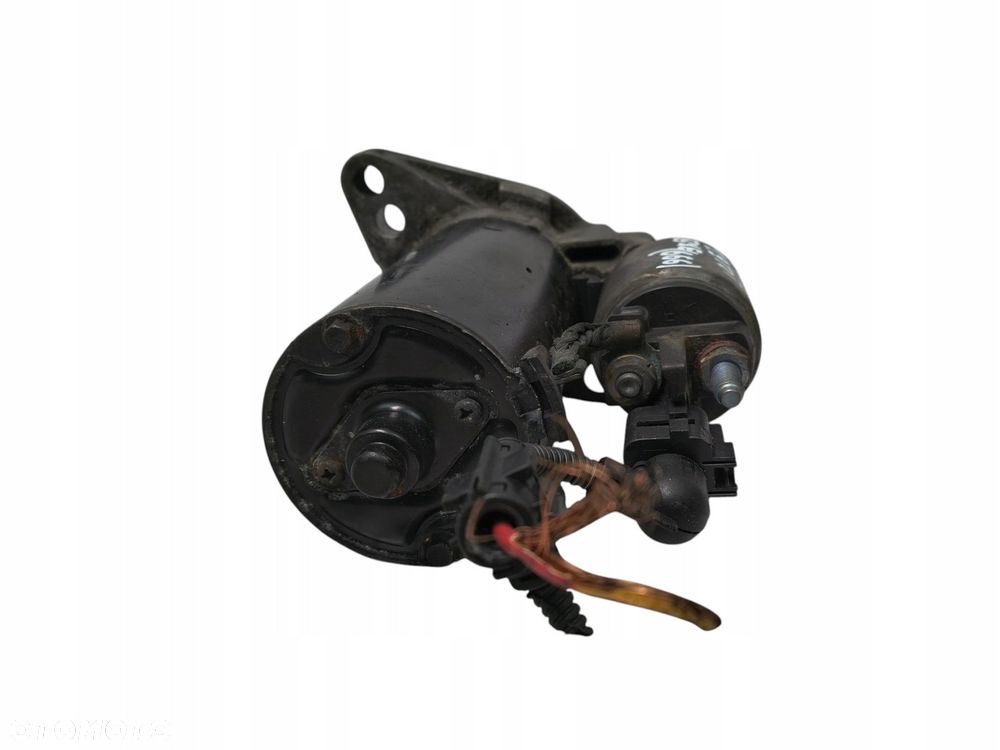 ROZRUSZNIK VW Golf V Touran 1.9 TDI BXE 0001123012 Bosch 02Z911023F - 10