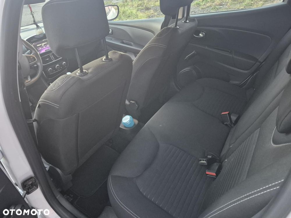 Renault Clio 1.2 16V 75 LIMITED 2018 - 6