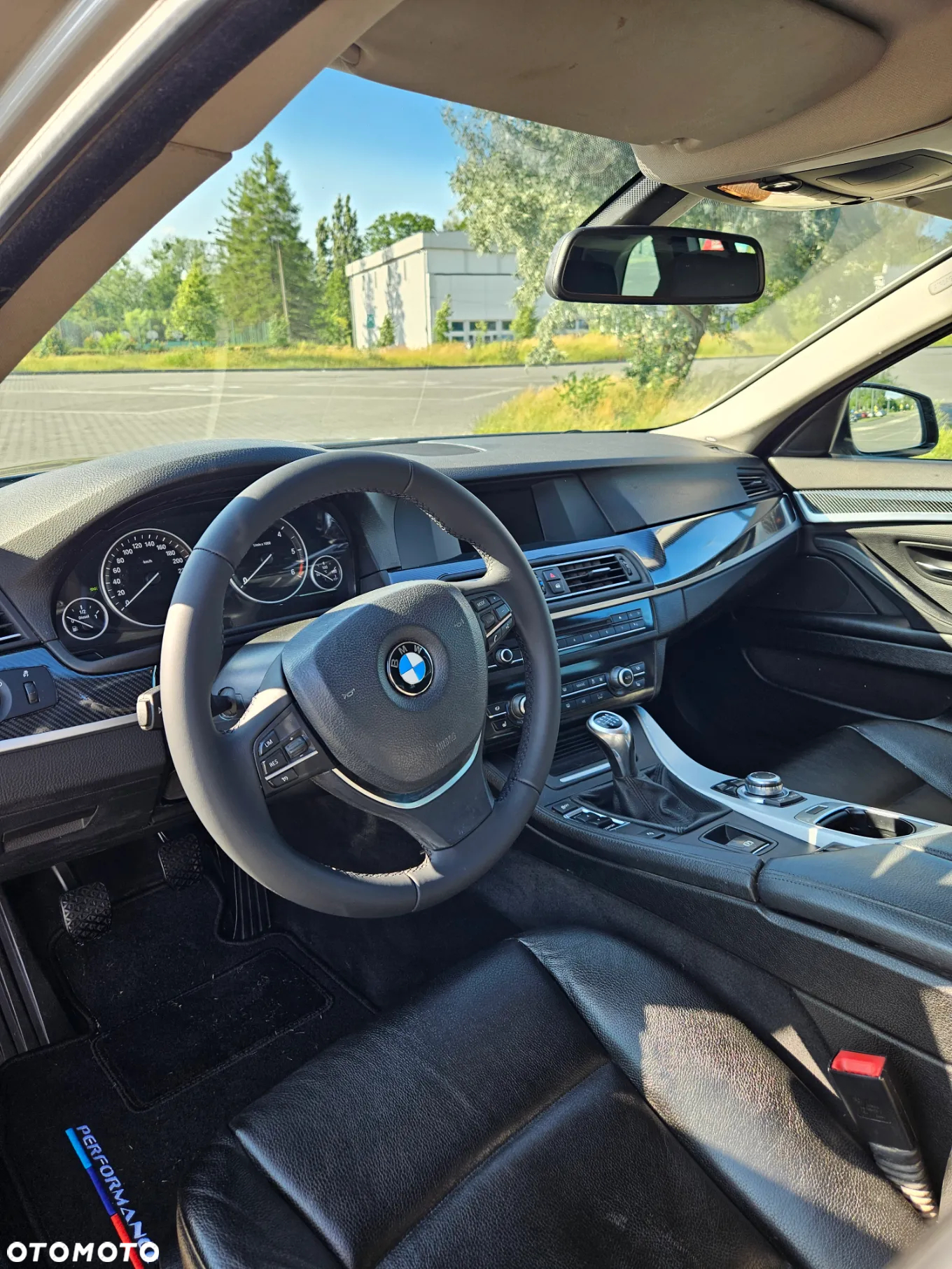 BMW Seria 5 525d - 9