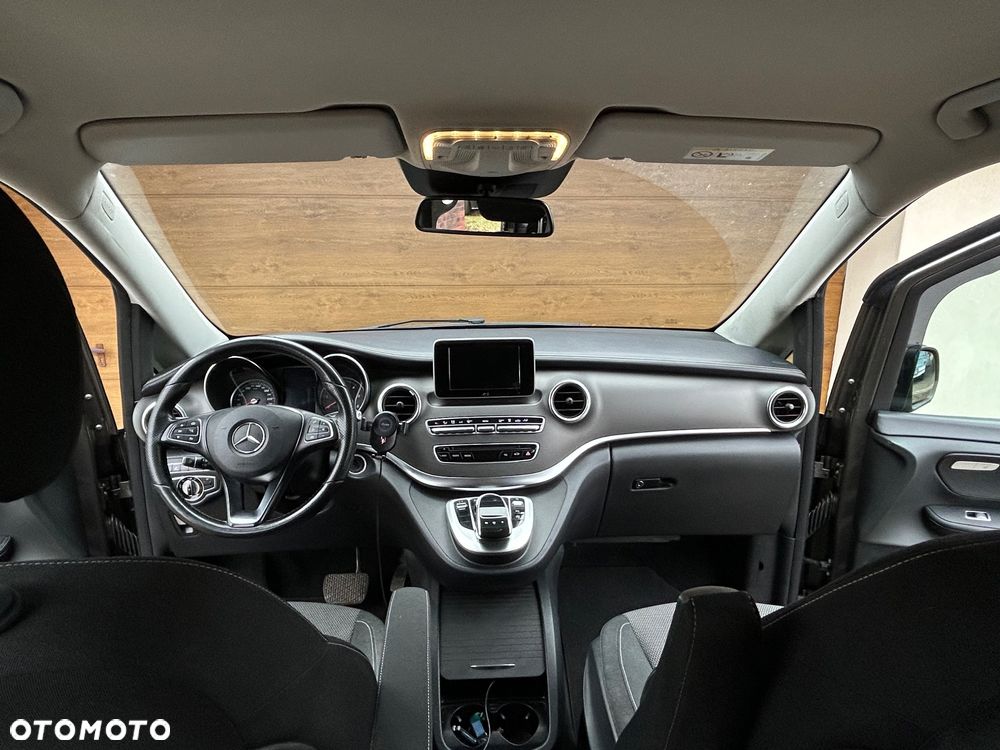 Mercedes-Benz Klasa V 220 d 4-Matic Avantgarde 7G-Tronic (d³ugi) - 21