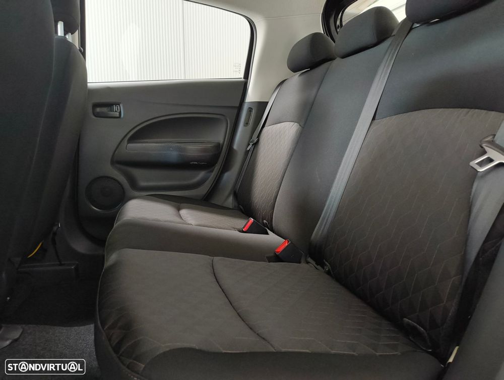 Mitsubishi Space Star 1.2 Intense Connect Edition - 16