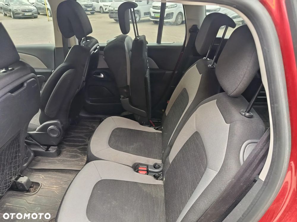 Citroën C4 Picasso 1.2 PureTech Shine S&S - 11