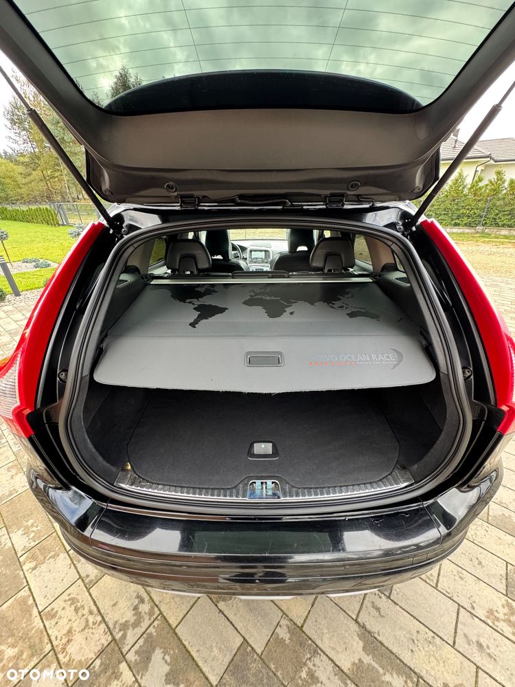 Volvo XC 60 D4 Ocean Race - 9