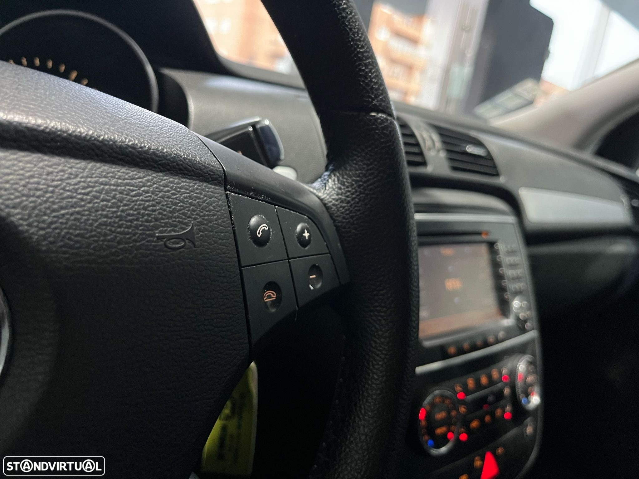 Mercedes-Benz R 320 CDi 4-Matic Longo - 19
