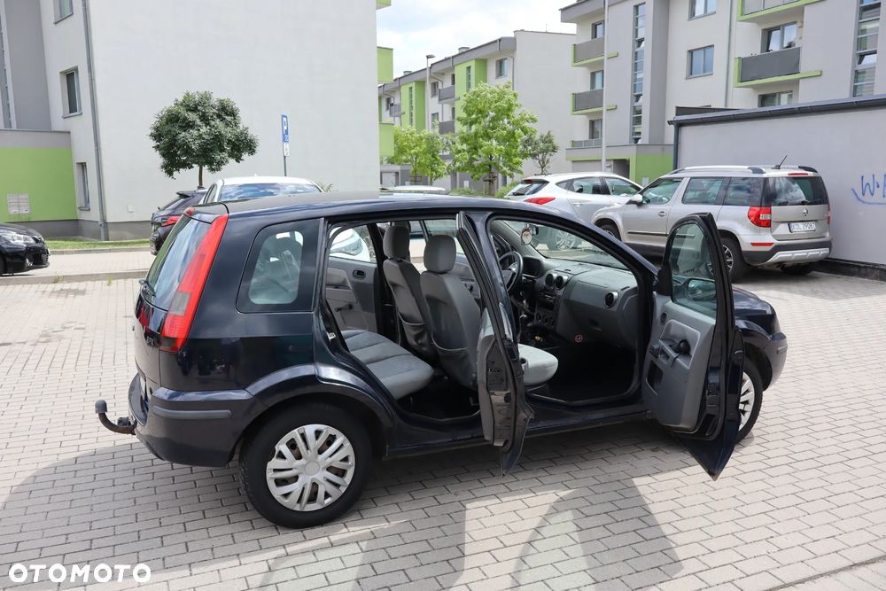 Ford Fusion 1.4 Ambiente - 12