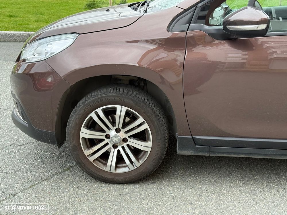 Peugeot 2008 - 6