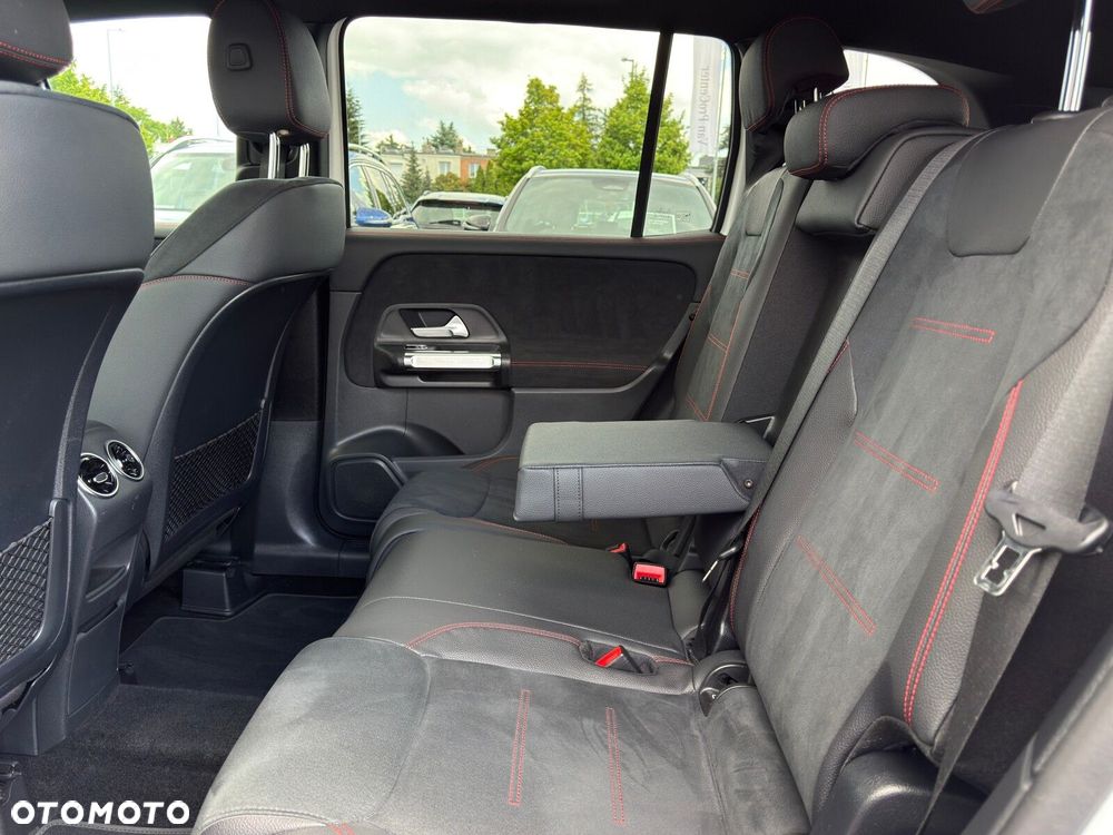 Mercedes-Benz GLB 200 AMG Line 7G-DCT - 26