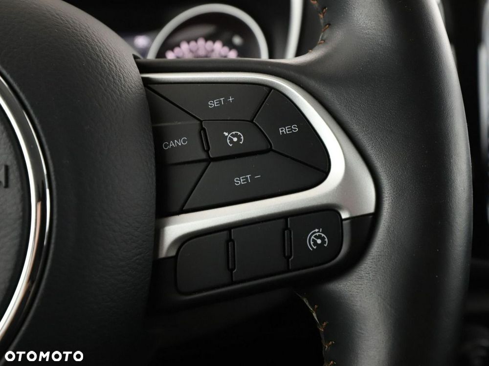 Jeep Compass 1.4 TMair Limited FWD S&S - 31
