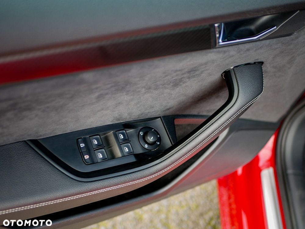 Skoda Superb 1.4 TSI Plug-In Hybrid Sportline DSG - 8