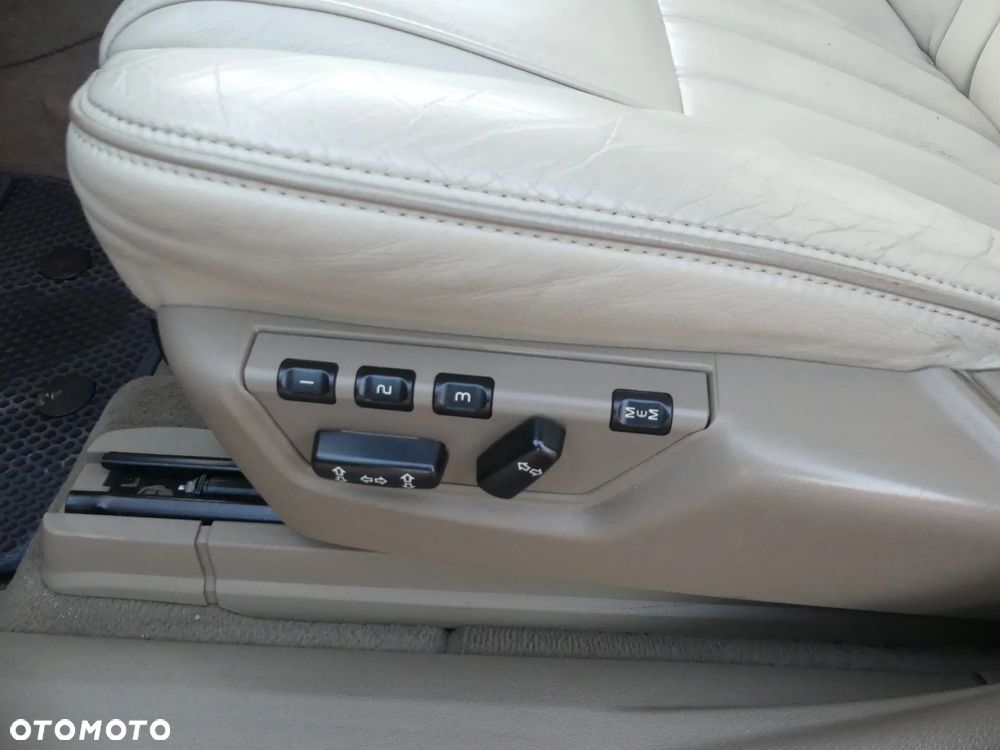 Volvo XC 90 D5 AWD Summum - 12