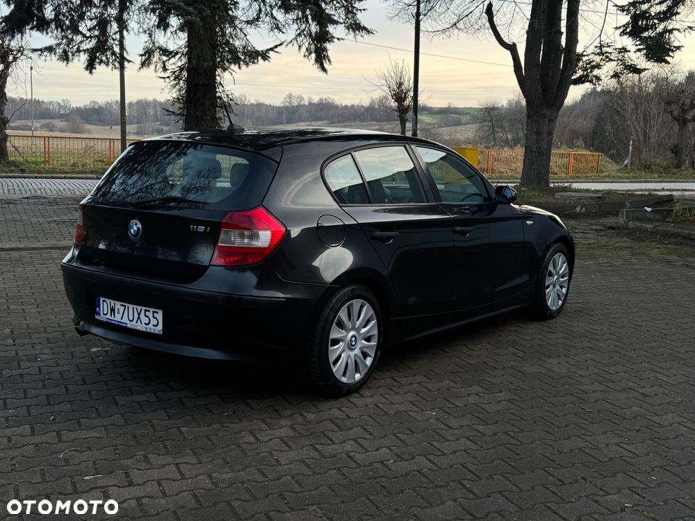 BMW Seria 1 116i - 4