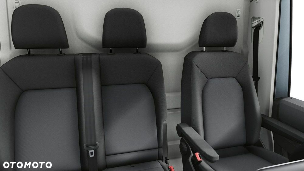 Volkswagen Crafter - 11