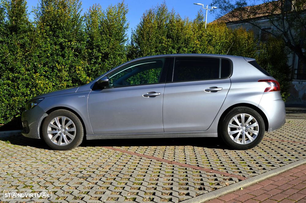 Peugeot 308 1.5 BlueHDi Style - 4