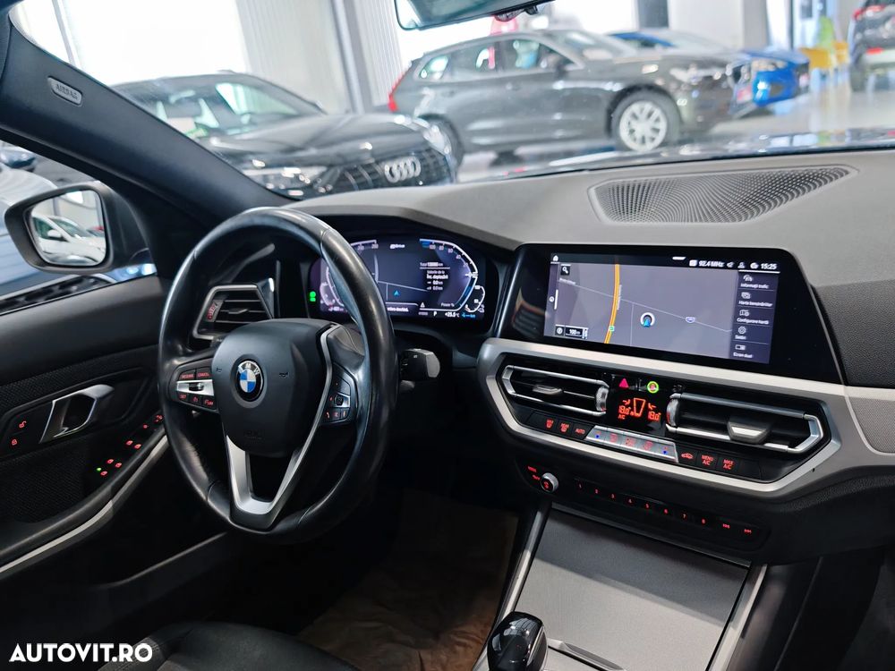 BMW Seria 3 330e AT PHEV - 9