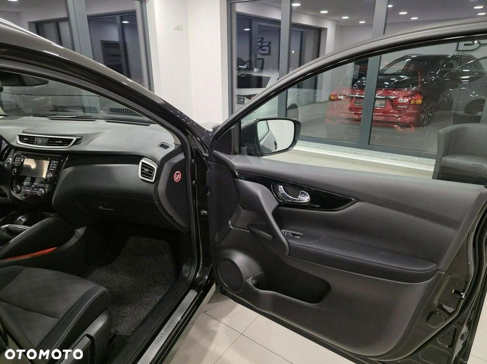 Nissan Qashqai 1.6 DIG-T Tekna - 17
