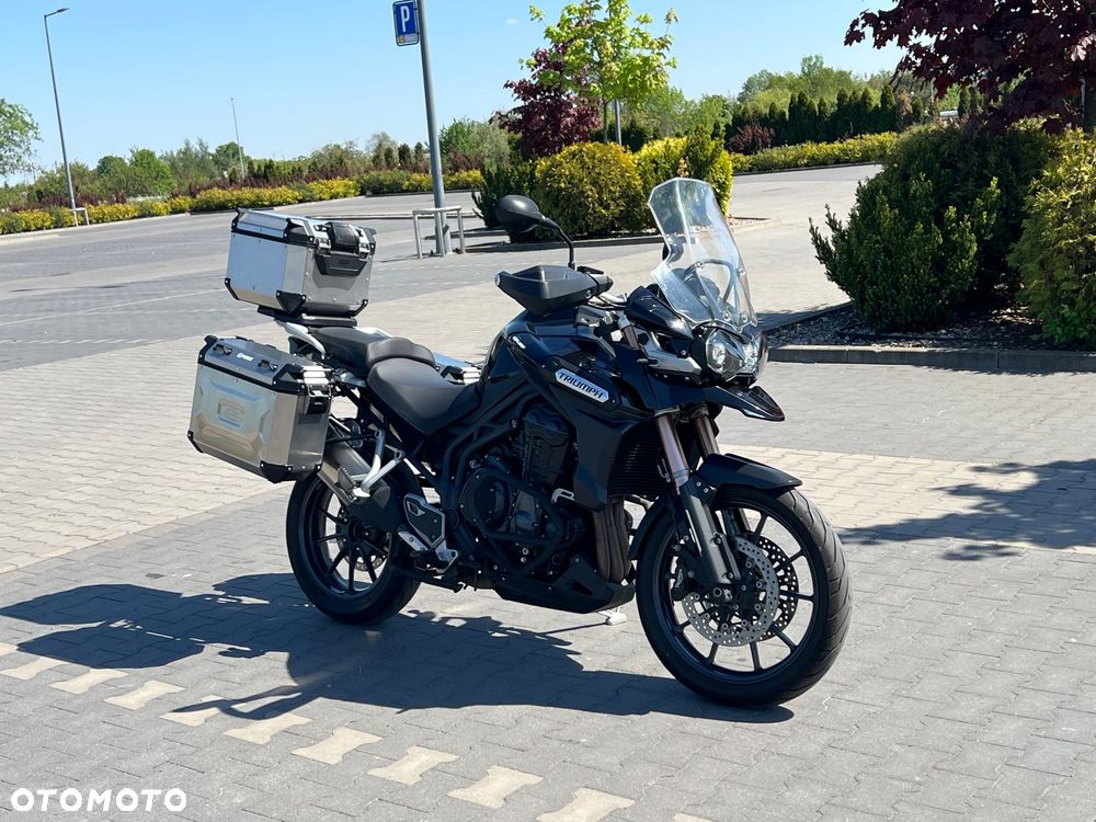 Triumph Tiger - 2