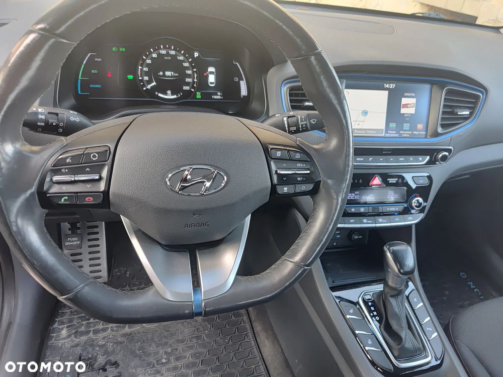 Hyundai IONIQ Hybrid Business - 7