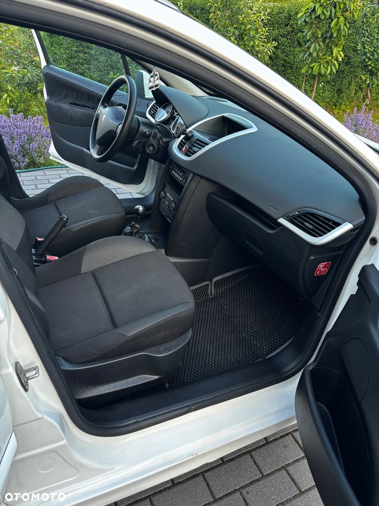 Peugeot 207 1.4 HDi Trendy - 7