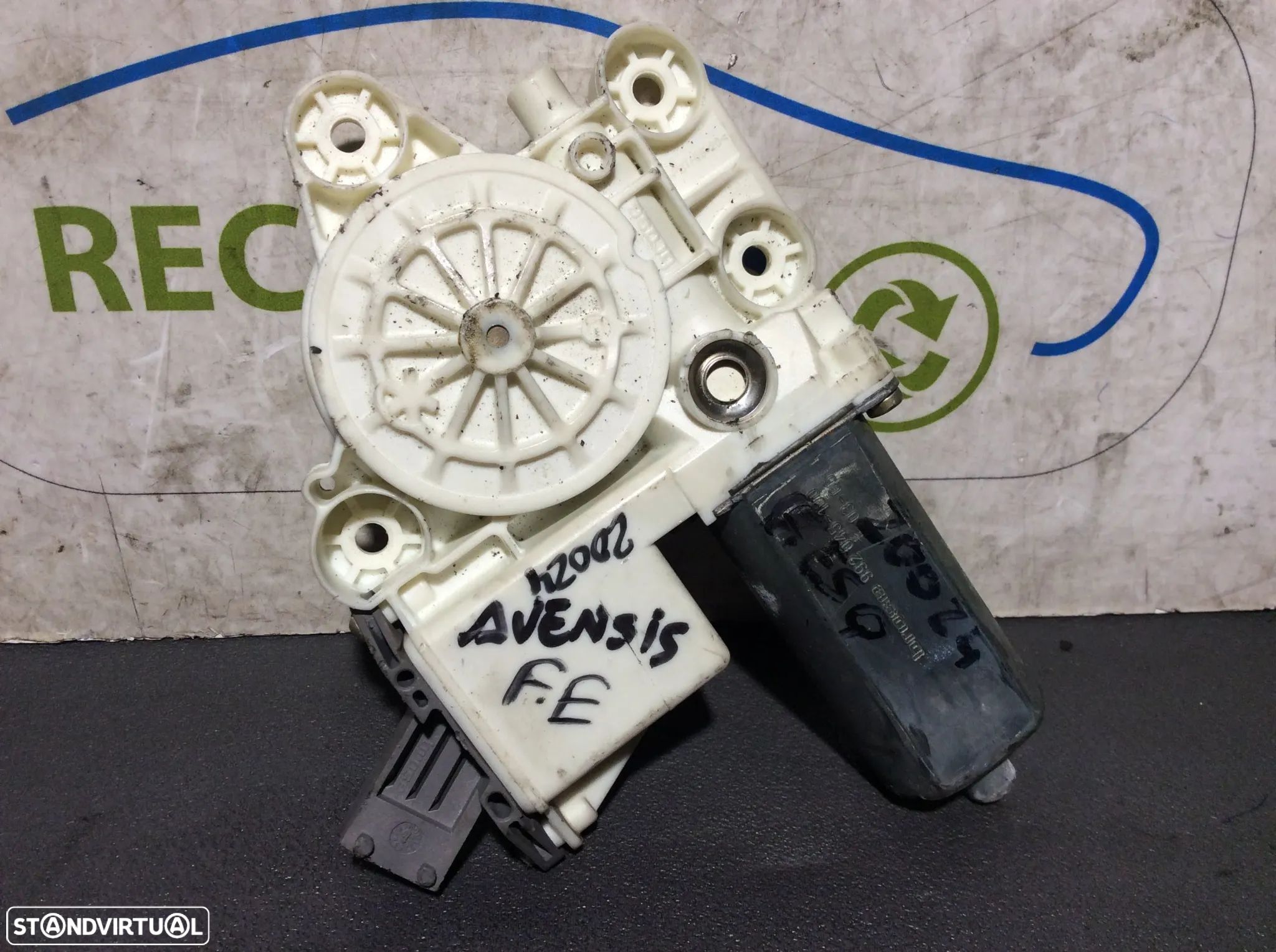 Motor Elevador Toyota Avensis Frente Esquerda  999060 101 - 1