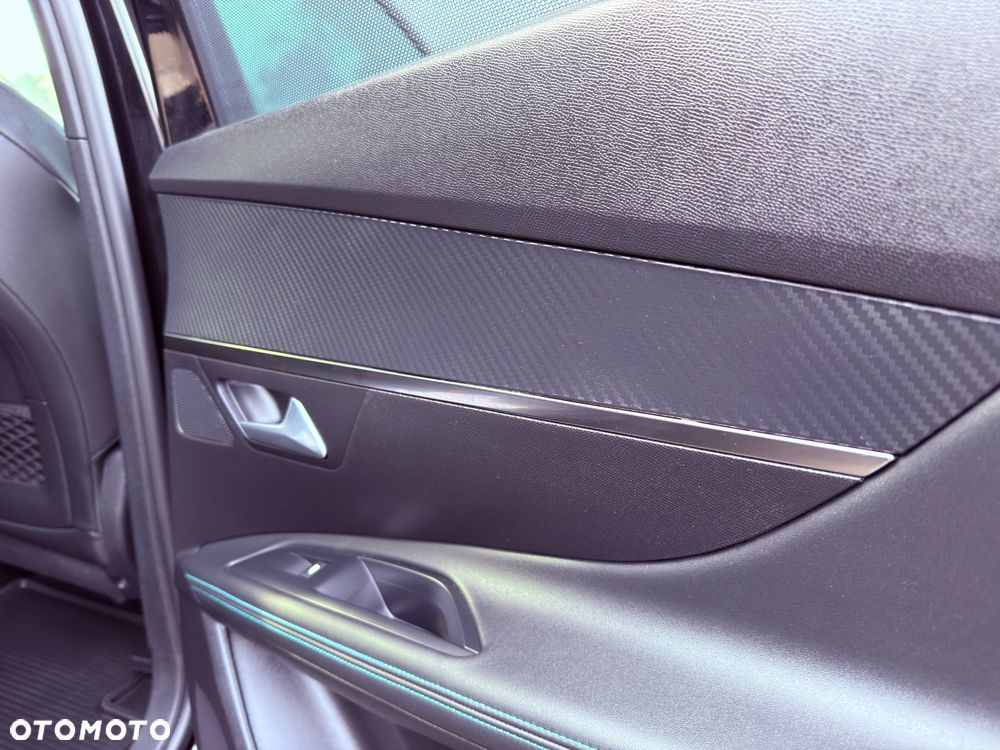 Peugeot 5008 2.0 BlueHDi GT Pack S&S EAT8 - 21