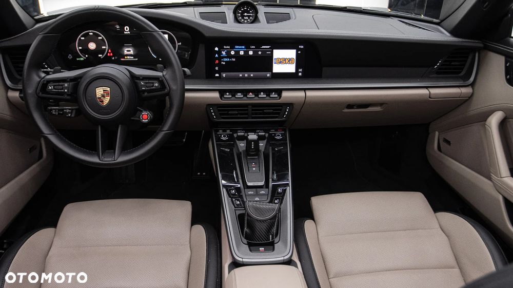 Porsche 911 Carrera PDK - 18