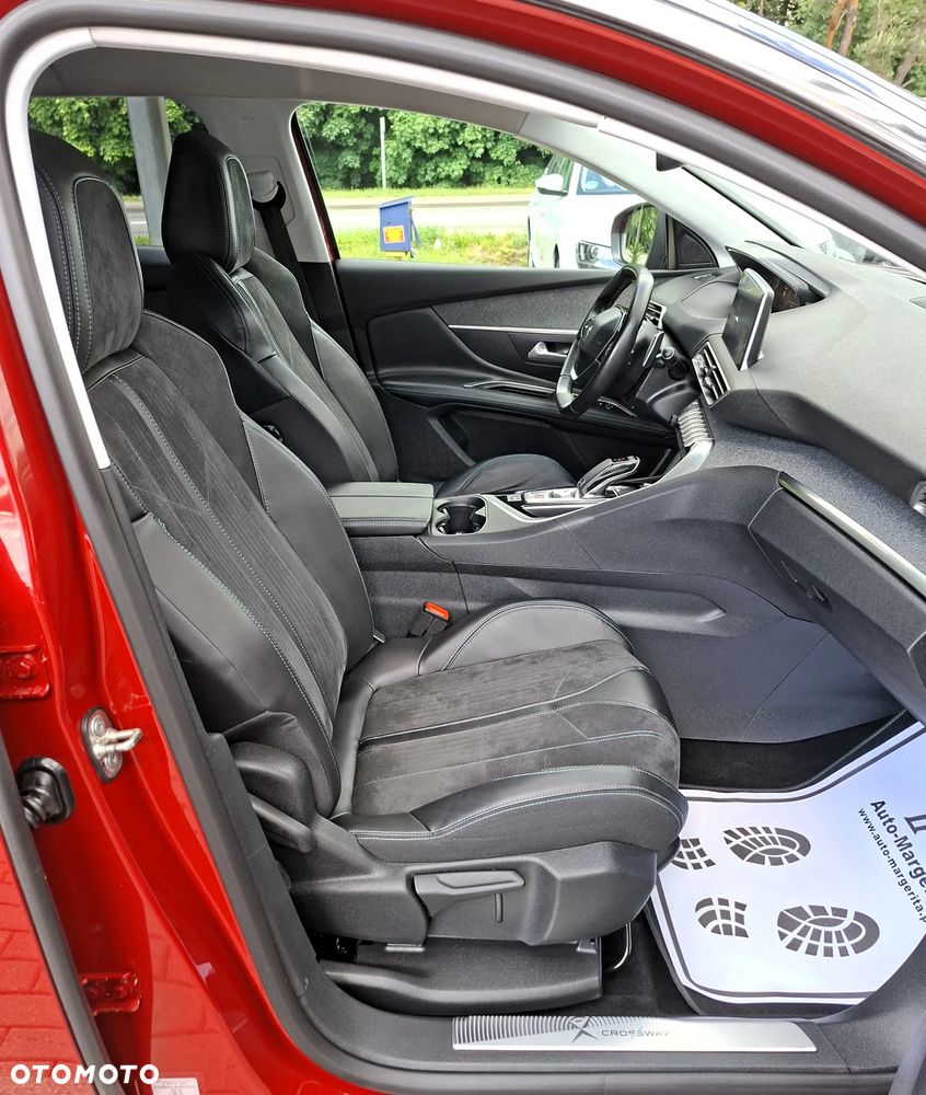 Peugeot 3008 PureTech 130 Stop & Start GPF EAT8 Roadtrip - 10