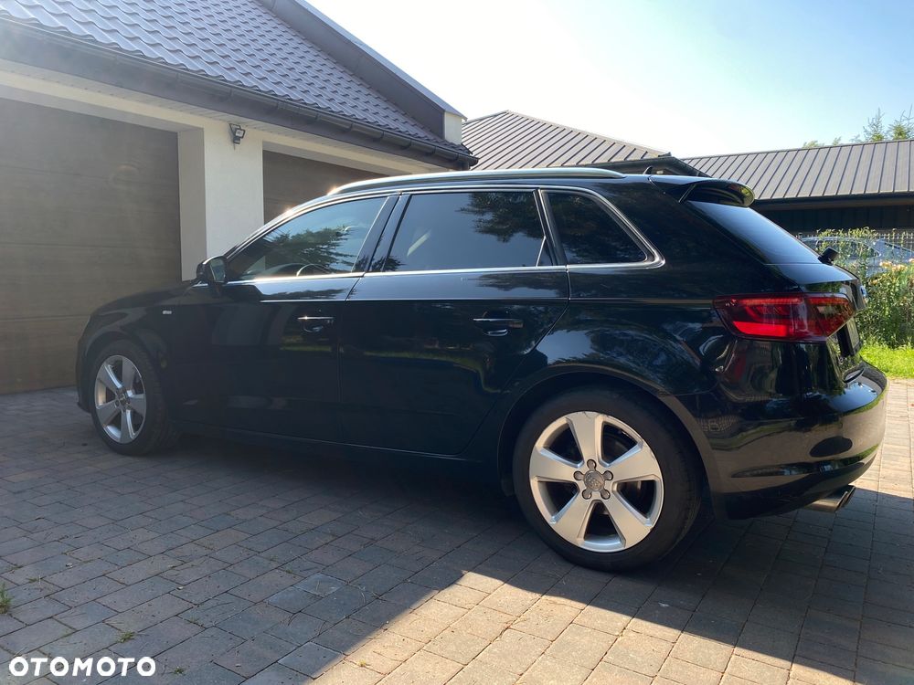 Audi A3 Sportback 2.0 TDI S line Sportpaket - 10