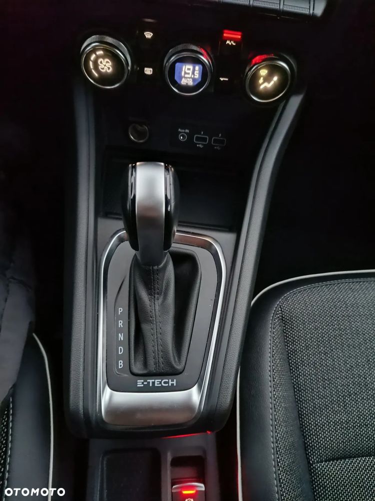 Renault Captur E-TECH Full 145 TECHNO - 15