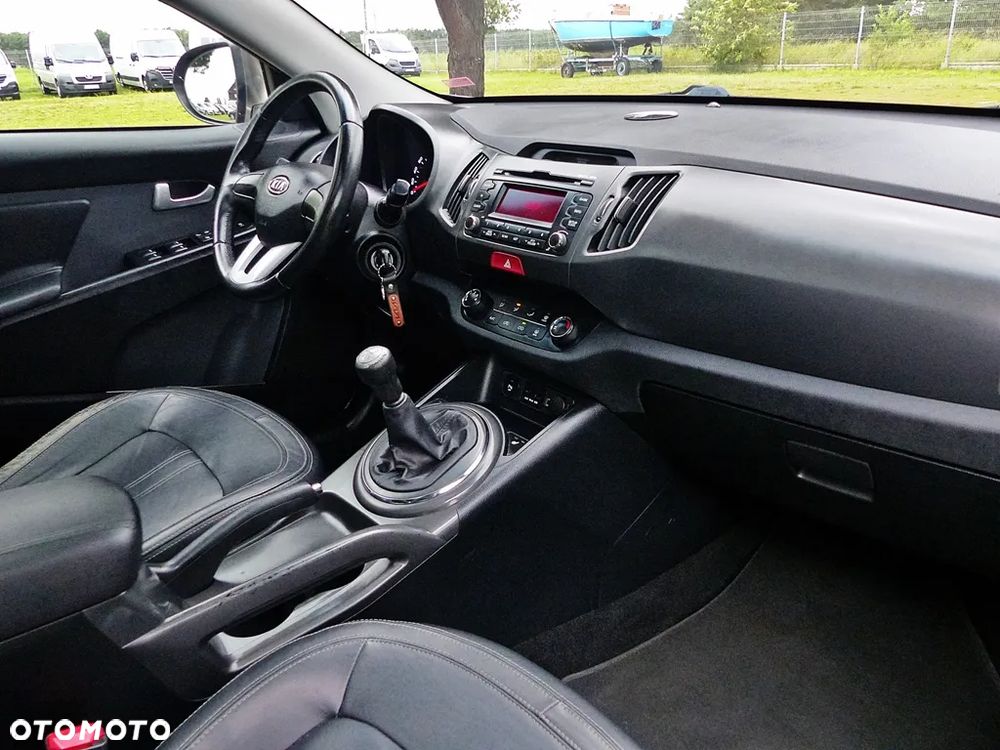 Kia Sportage 2.0 CVVT 2WD Vision - 24