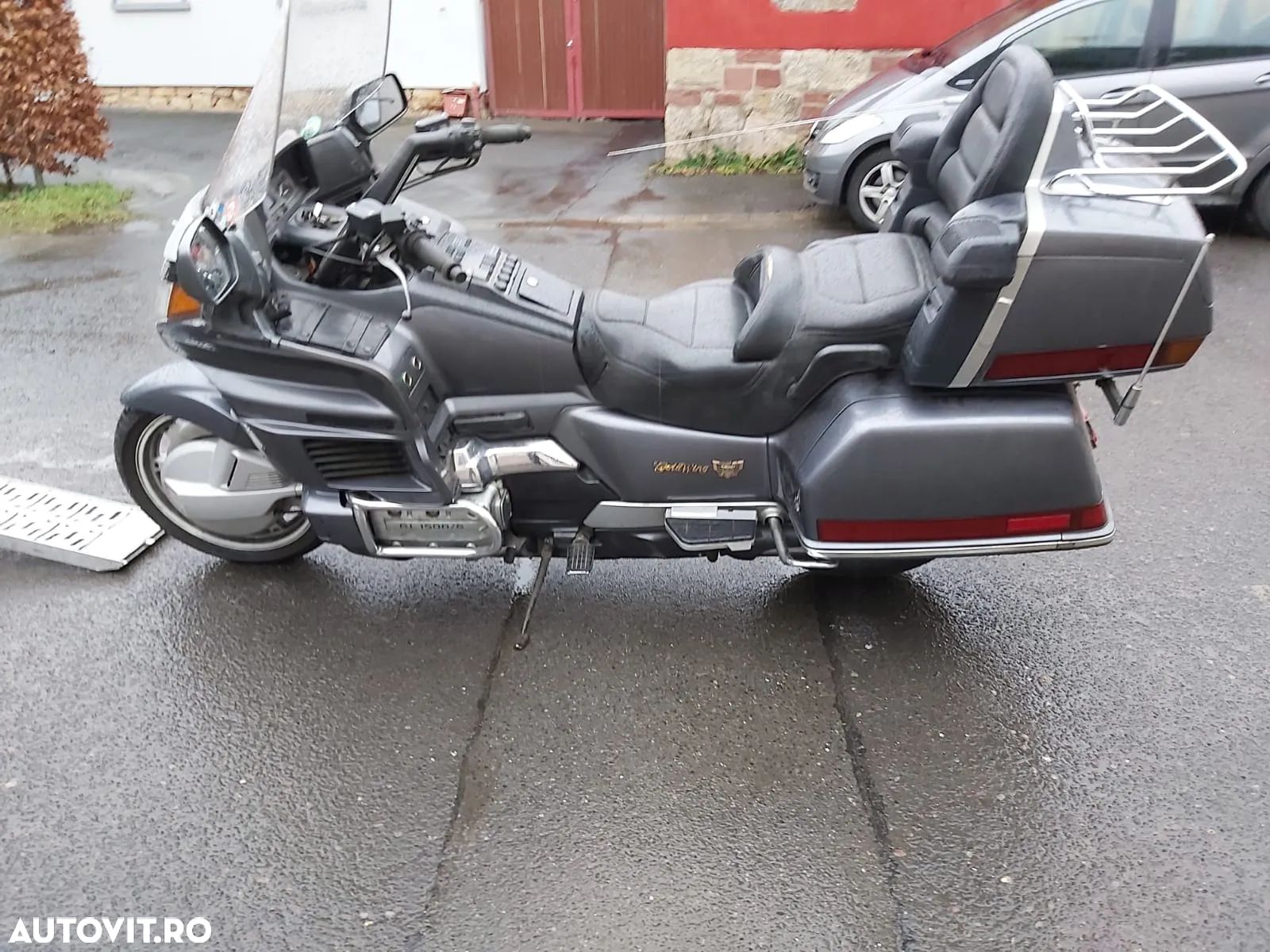 Honda Gold Wing - 1