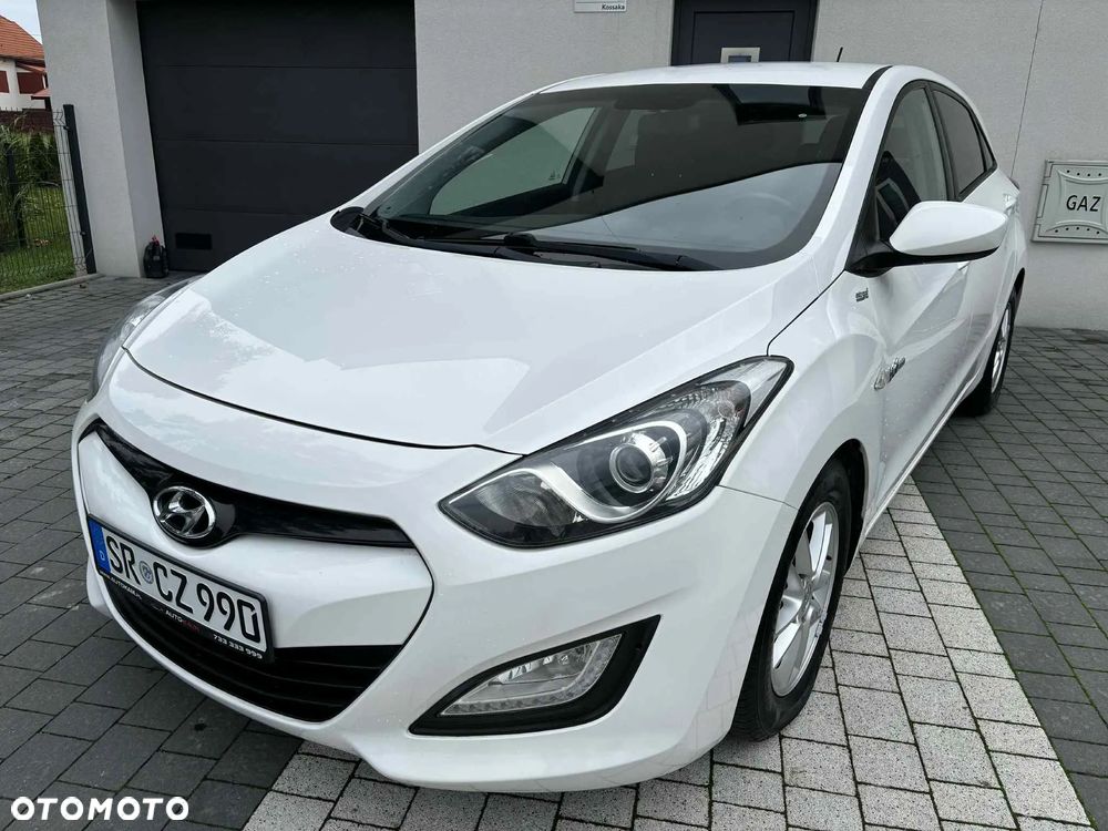 Hyundai i30 1.6 CRDi BlueDrive Classic +