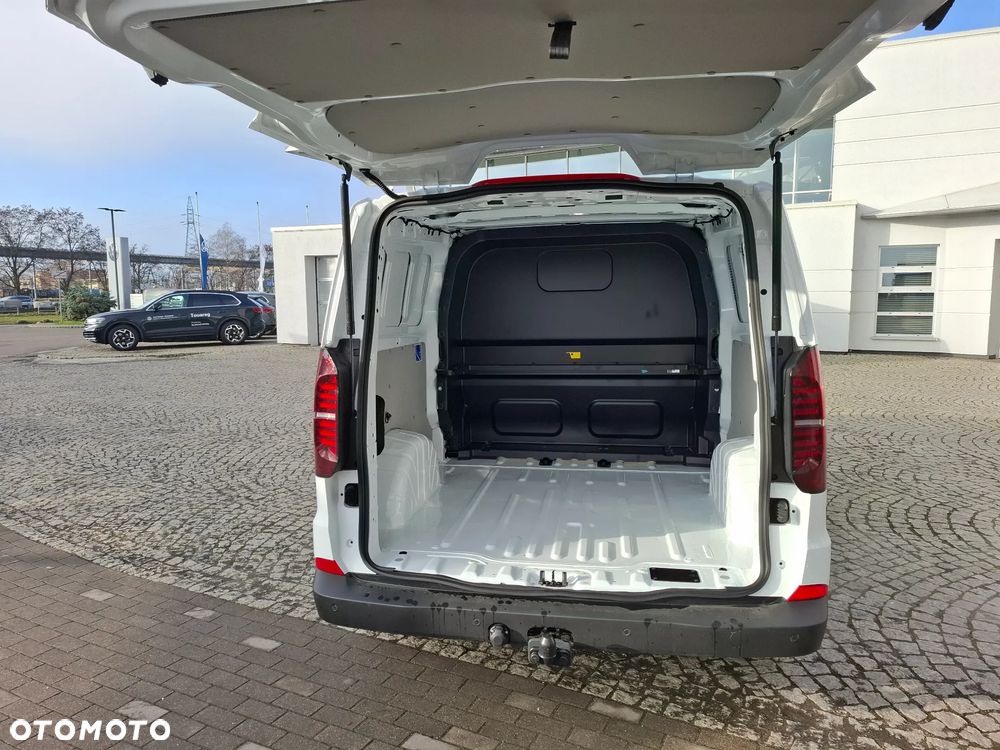 Volkswagen Transporter - 5