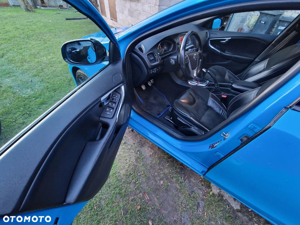 Volvo V40 D4 RDesign - 20