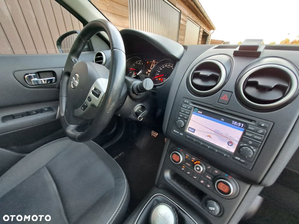 Nissan Qashqai+2 2.0 Acenta - 24