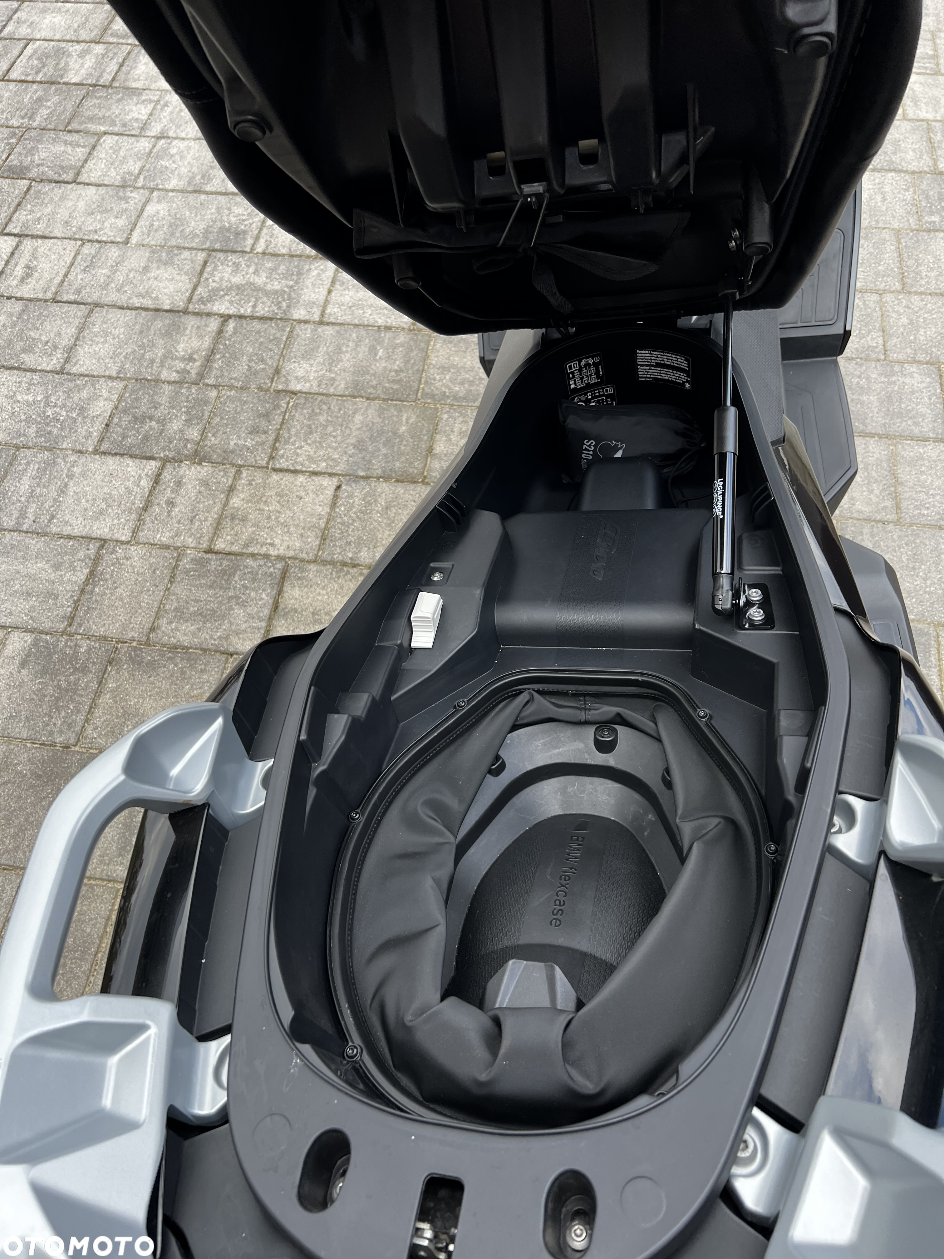 BMW C 400 GT - 8