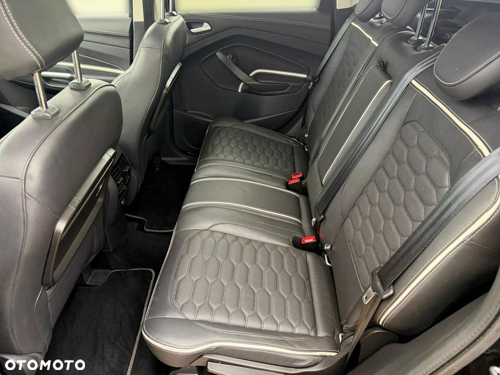 Ford Kuga - 23