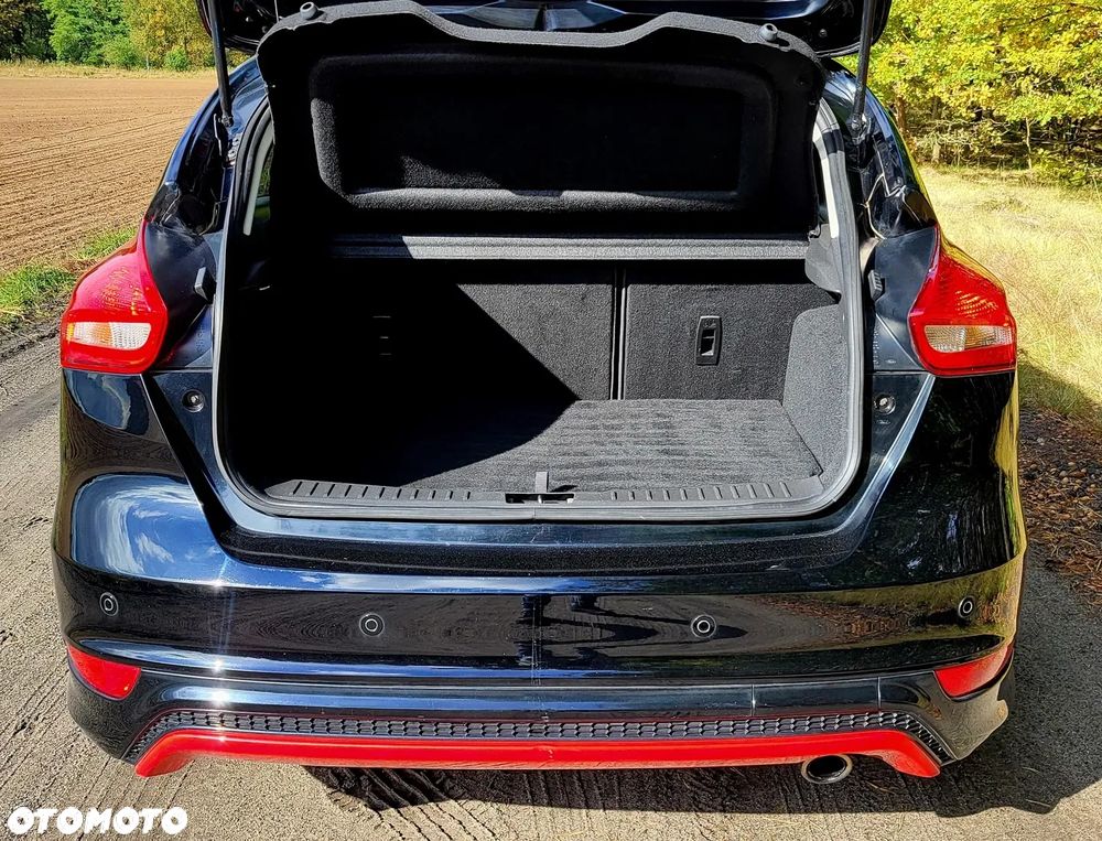 Ford Focus 1.5 EcoBoost STart-Stopp-System ST-LINE - 23