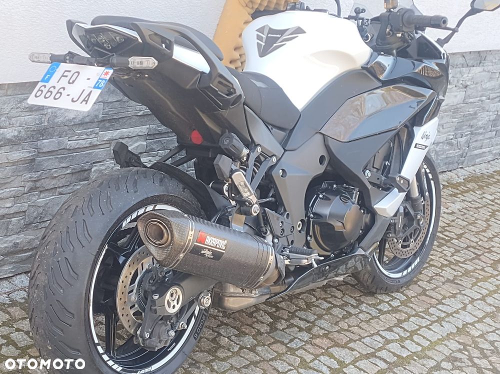Kawasaki Ninja 1000 SX - 6
